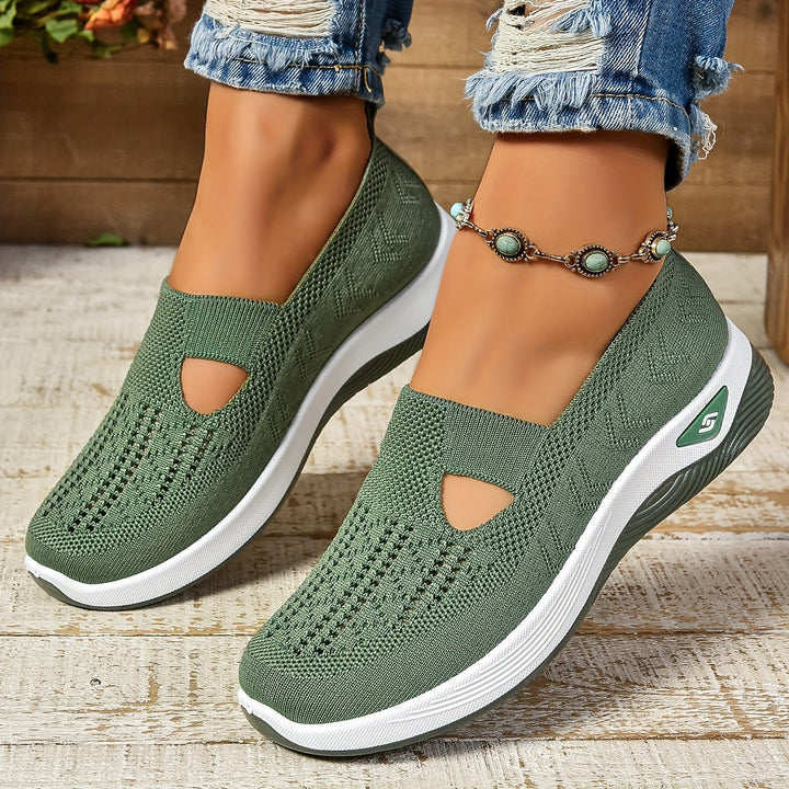 Hazel™ | Orthopaedic slip-on shoes